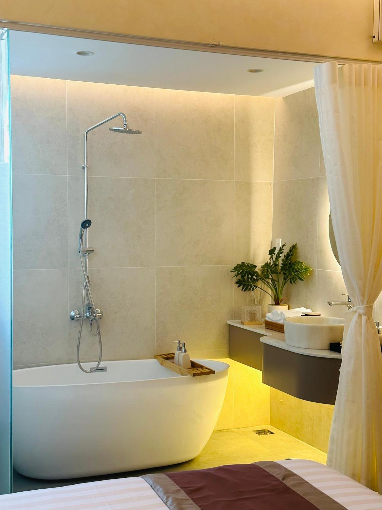 พวง นัม โฮเต็ล Hotel ลองซเวียน ภายนอก รูปภาพ