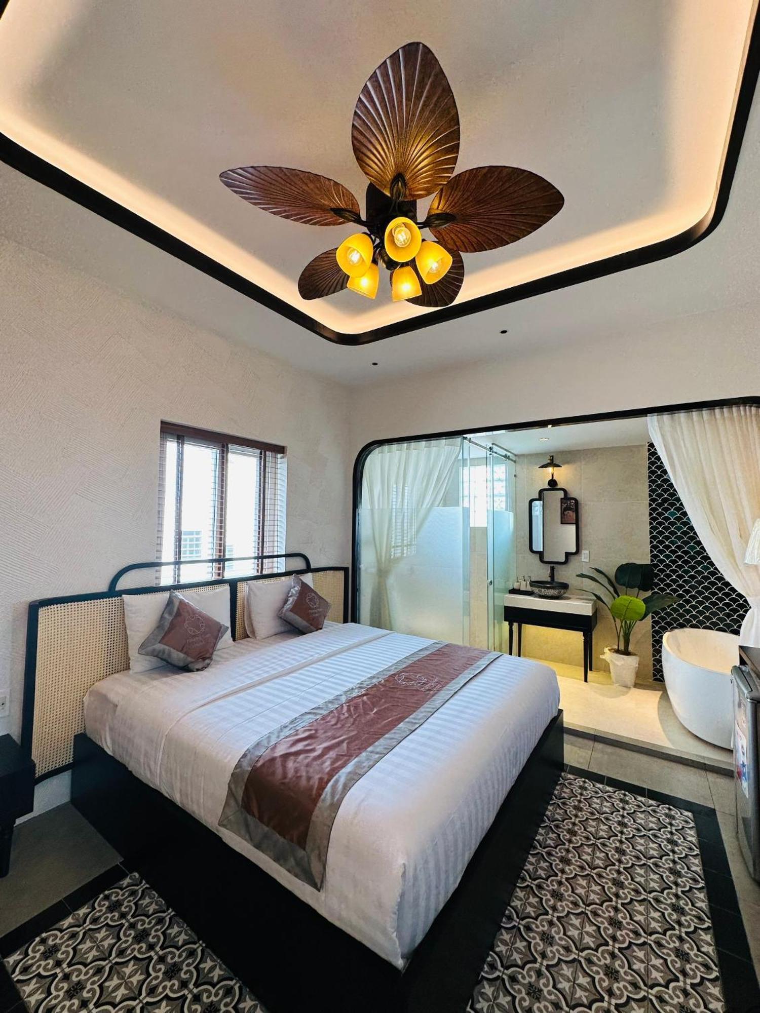 พวง นัม โฮเต็ล Hotel ลองซเวียน ภายนอก รูปภาพ